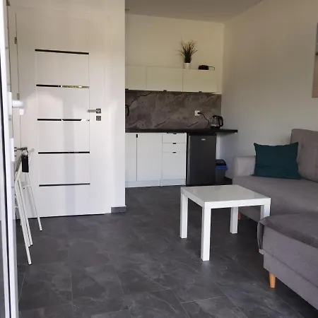 بيت للعطل Black Pearl Basen Sauna Jacuzzi *