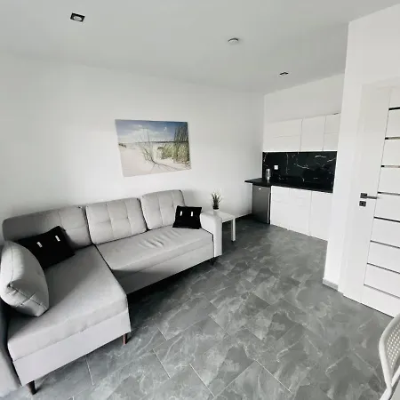 Holiday home Black Pearl Basen Sauna Jacuzzi *