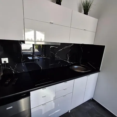 Black Pearl Basen Sauna Jacuzzi Hébergement de vacances