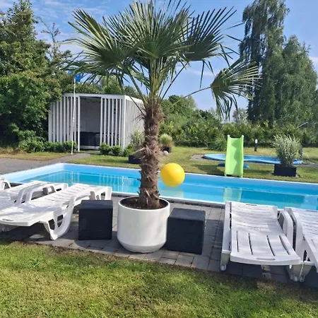 Сasa de vacaciones Black Pearl Basen Sauna Jacuzzi Mielno (Koszalin)