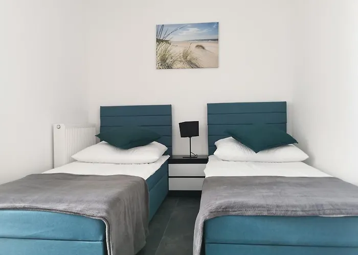 Holiday home Black Pearl Basen Sauna Jacuzzi Mielno (Koszalin)