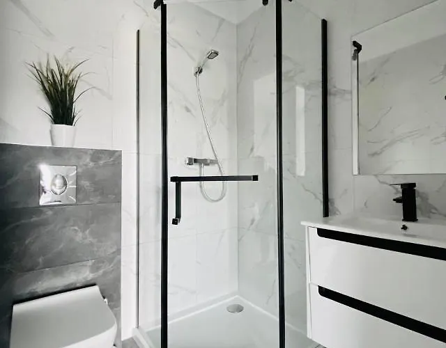 Black Pearl Basen Sauna Jacuzzi Holiday home *