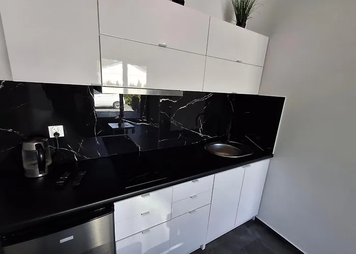 Black Pearl Basen Sauna Jacuzzi Holiday home