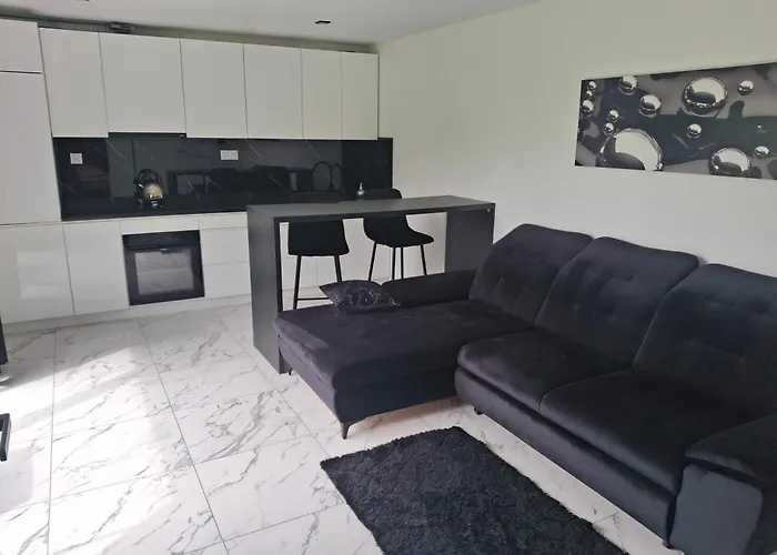 Black Pearl Basen Sauna Jacuzzi Holiday home